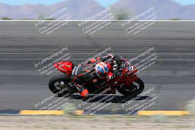 media/Apr-05-2024-Apex Assassins-CVMA Friday Practice (Fri) [[ee2ef04f2b]]/3-Racer 2/Session 3 (Bowl Speed Pans)/
